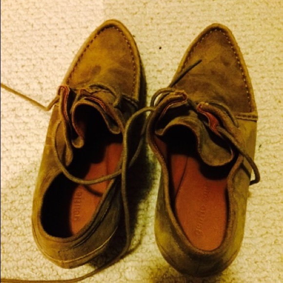Pair of gentle souls suede wedge shoe