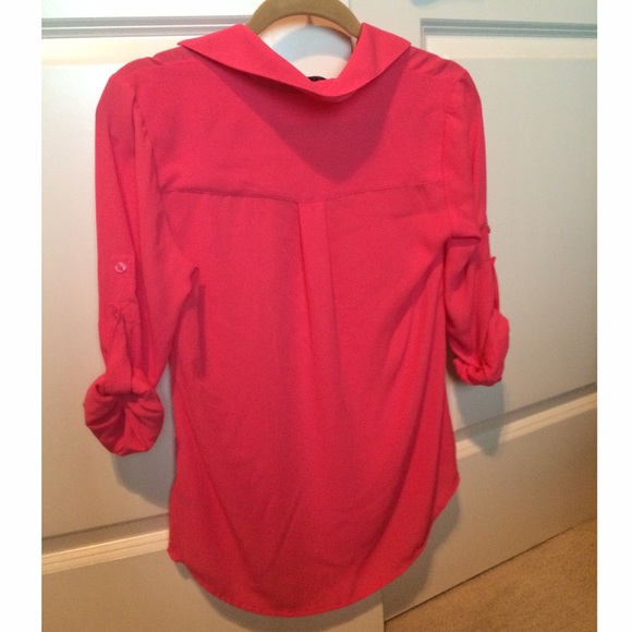 Pink button down top - Picture 2 of 2