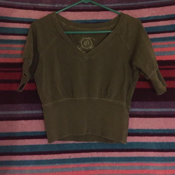 ⭐️⭐️GAP CROPPED TOP⭐️⭐️