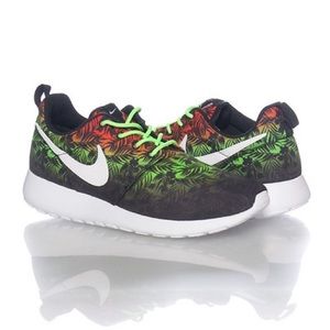 ❗️LIMITED TIME SALE❗️NIKE ROSHE RUN(GS)