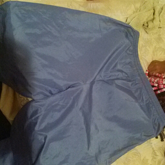 Nike pants - Picture 3 of 3