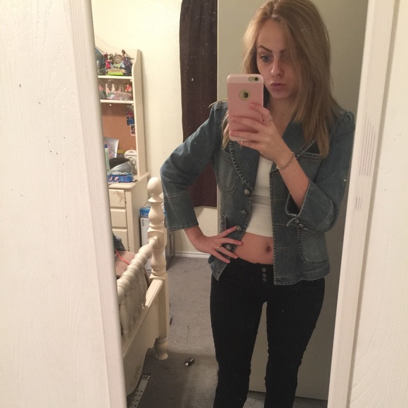 Jean jacket - Picture 2 of 2