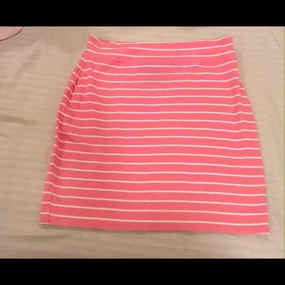 Victoria secret Striped skirt - Picture 2 of 4