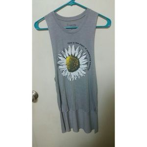 SOLD ~~~ NWOT Hi-Lo Tank Top