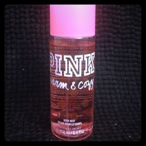 PINK body mist