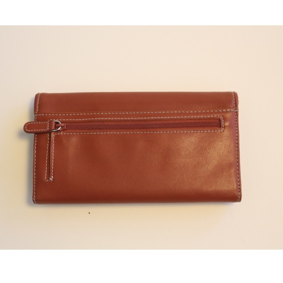 Nine West Wallet - Picture 3 of 3