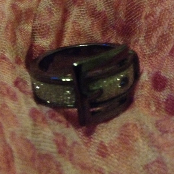 Buckle Ring - Picture 4 of 4