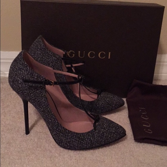 Gucci Shoes - Gucci soft wool pumps