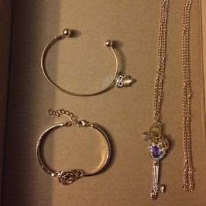 New 3 piece jewelry set gold necklace bracelets
