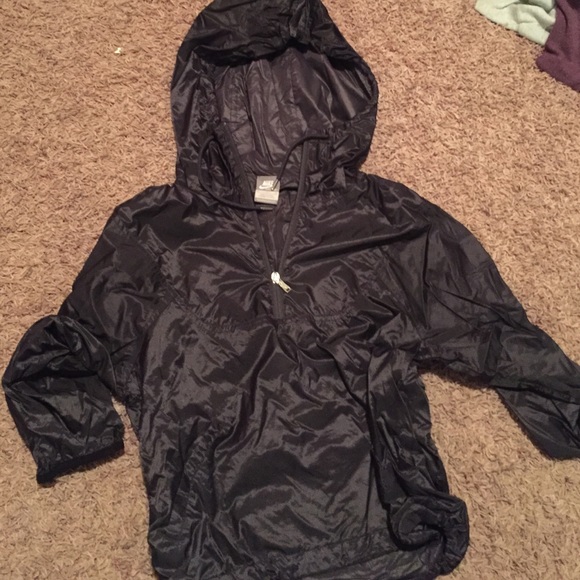 Wind breaker