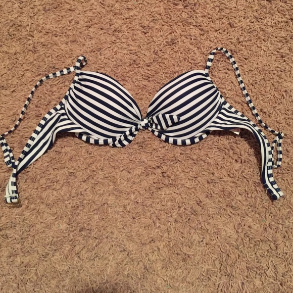 Swimsuit top