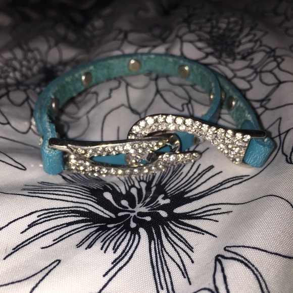 Blue Rhinestone Bracelet - Picture 2 of 2
