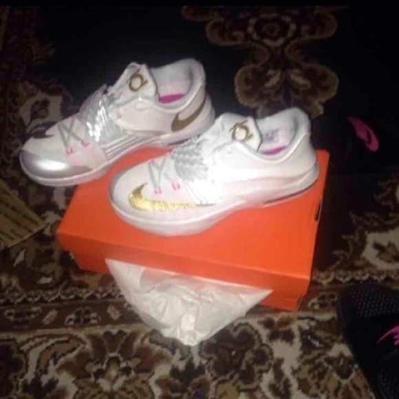 Kd 7 aunt Pearl - Picture 4 of 4