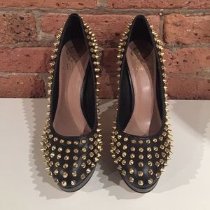 Vince Camuto Black Heels with Gold Studs