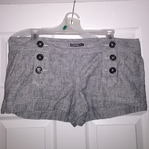 Express Shorts