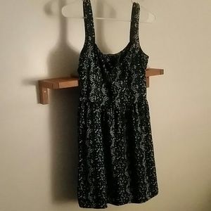 Black/white/Green Dress