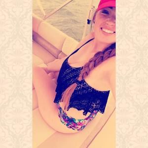 Meet your Posher, Annakate