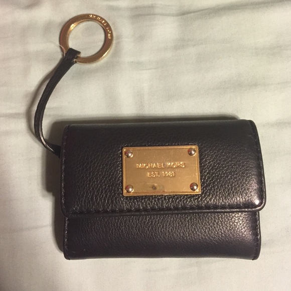 Michael Kors mini wallet