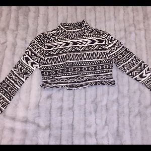 Charlotte Russe tribal black white crop top size M