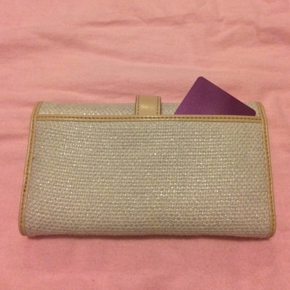 Wallet - Picture 2 of 4