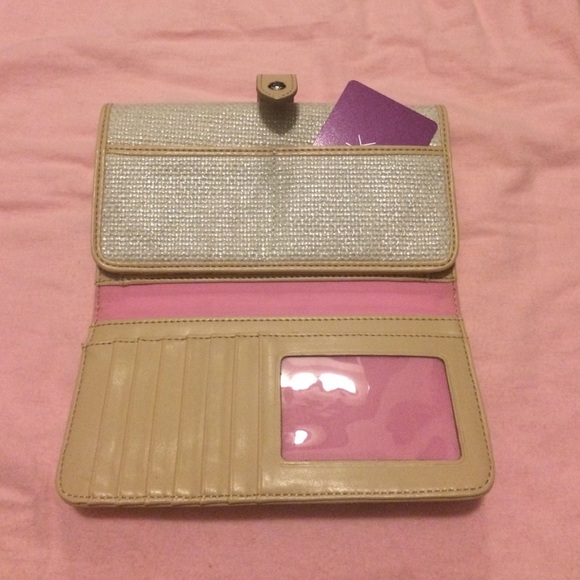 Wallet - Picture 3 of 4