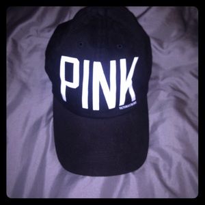 VS pink hat