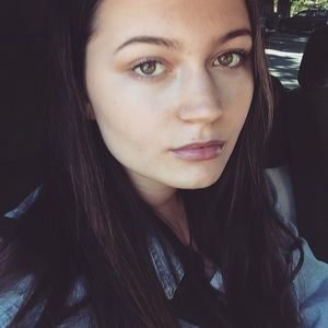 Meet your Posher, Alexandria