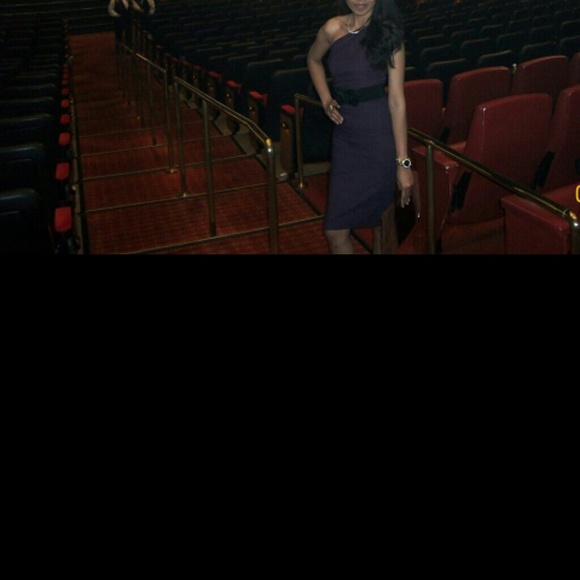 🎁🎁SOLD.Stop Staring one shoulder Dress - Picture 2 of 4