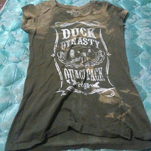 Duck dynasty t shirt