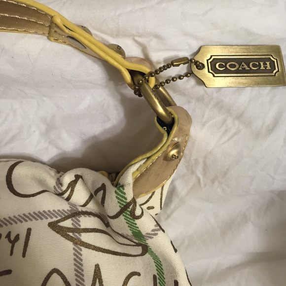 Small Coach Handbag - Picture 2 of 4