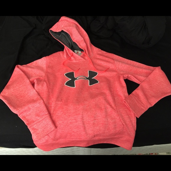 Under armor sweatshirt