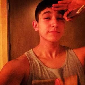 Meet your Posher, Arthur