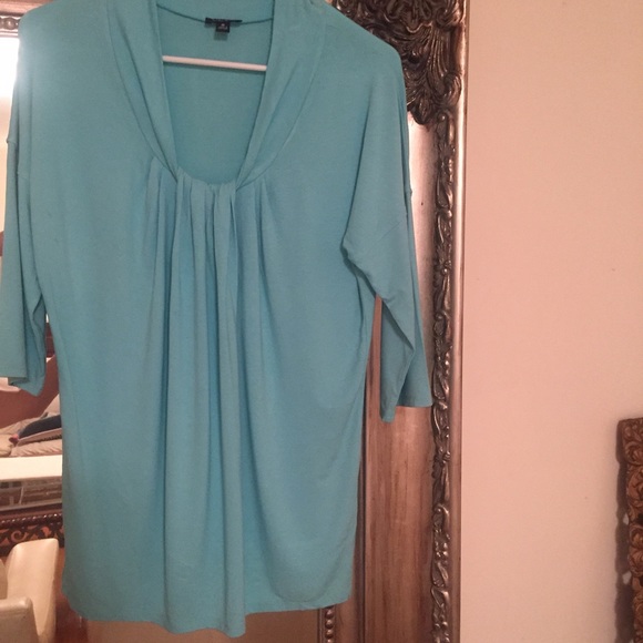 Nine West top