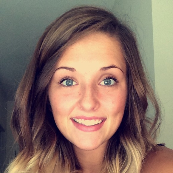 Meet your Posher, Alana