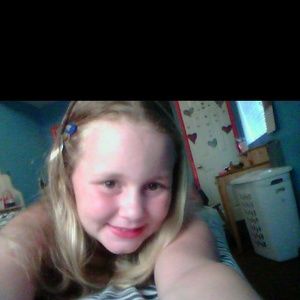 Meet your Posher, Laila