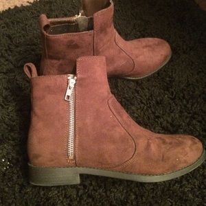 H&m chelsea booties sz 7