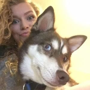 Meet your Posher, Angelique