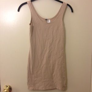 H&M Longline Nude Tank Size 4