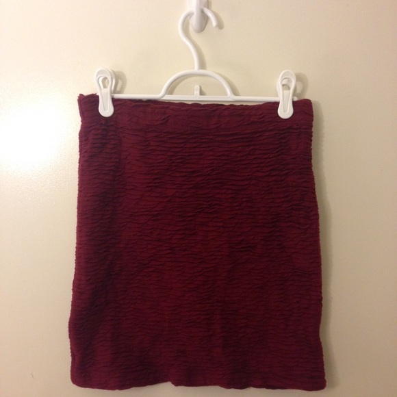 Forever 21 Maroon Textured Pencil Skirt