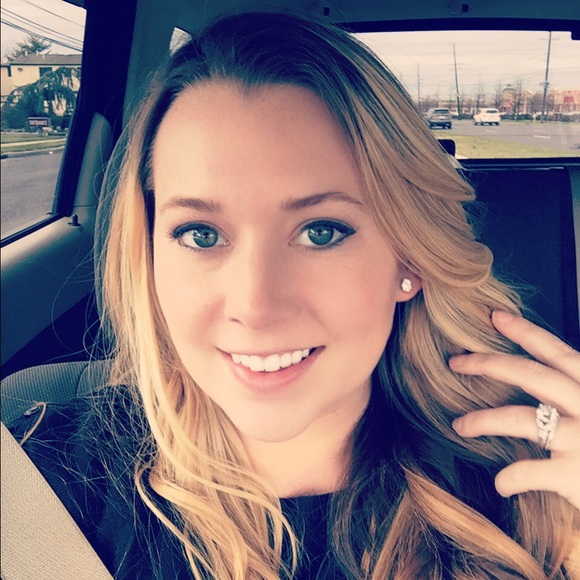 Make me an offer I can't refuse!! <3 Shannon - Picture 2 of 4