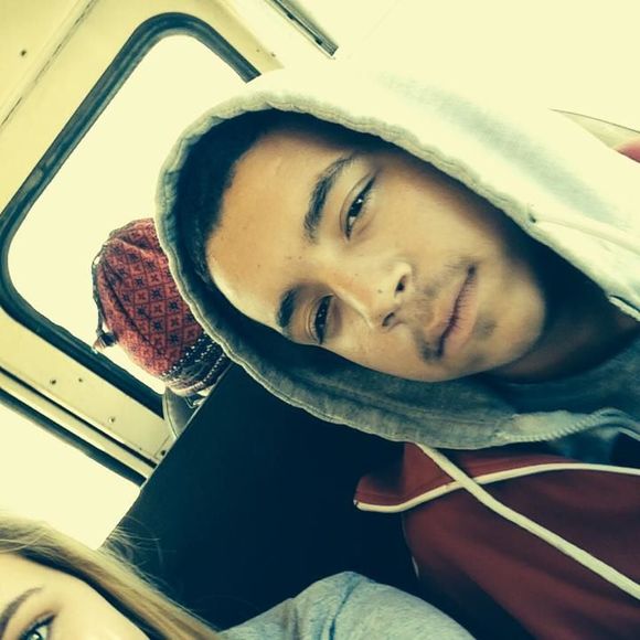 Meet your Posher, Raven - Picture 1 of 1