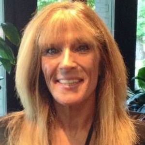 Meet your Posher, Dara