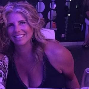 Meet your Posher, Robyn