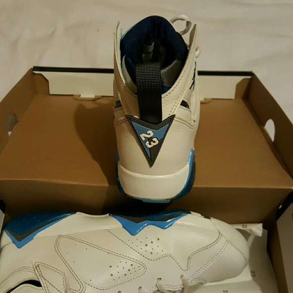 French blue retro 7's - Picture 3 of 4