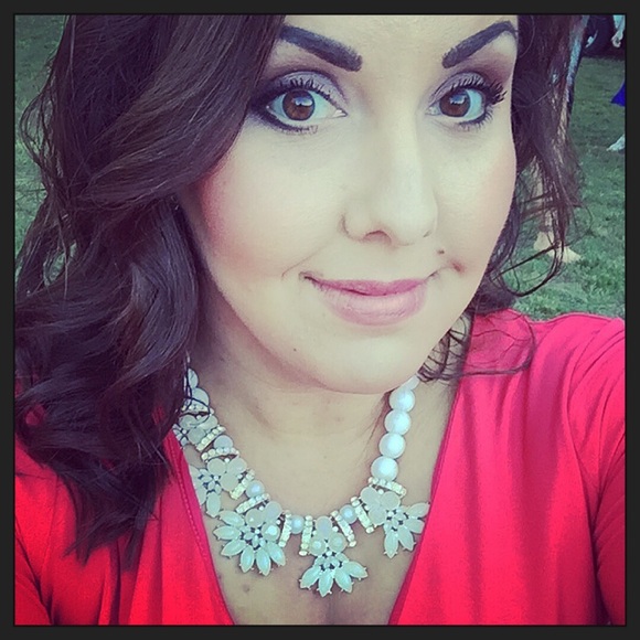 Meet your Posher, Dayna - Picture 3 of 4