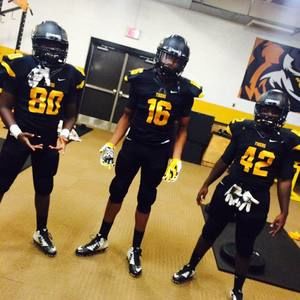 Meet your Posher, Malik