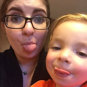 Meet your Posher, Lindsey