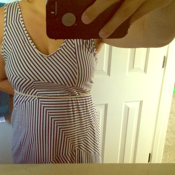 Maternity maxi dress