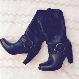 Justin boots with heel