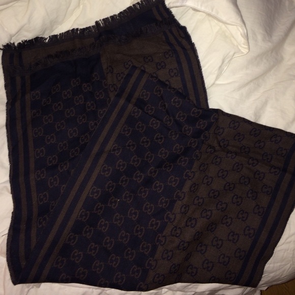 Gucci Scarf - Picture 4 of 4